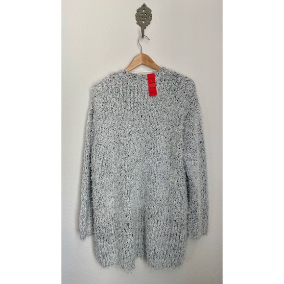 SOLD      Kensie Frosted Shaggy Oversized Cardigan - Picture 9 of 13